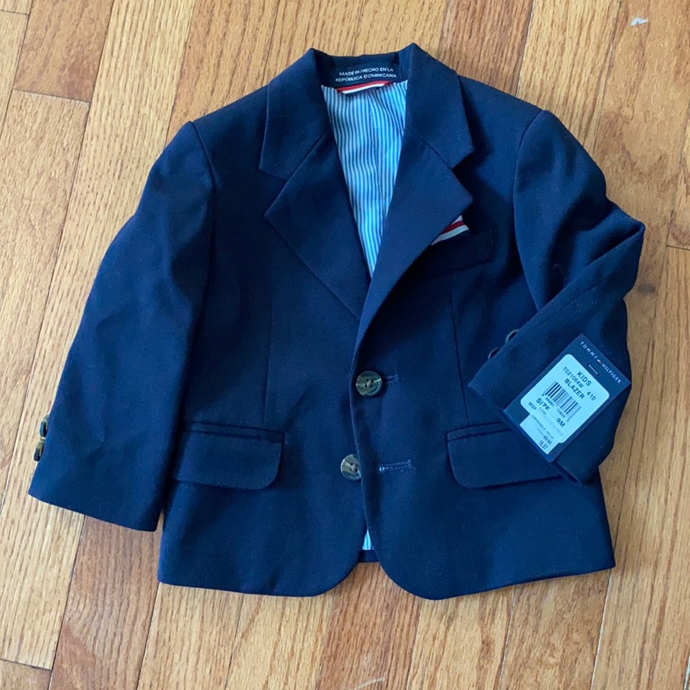 Tommy Hilfiger baby boy jacket new size 9 month